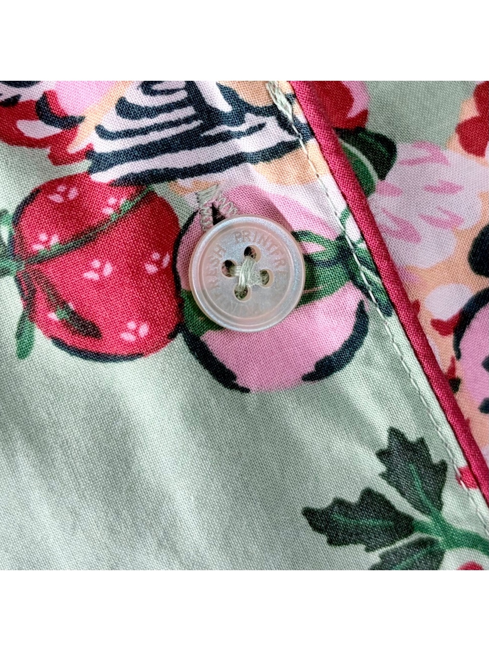 NWT Printfresh 100% Organic Cotton Pajama Set with Chickens Size S Comfy Cottage - Picture 10 of 15